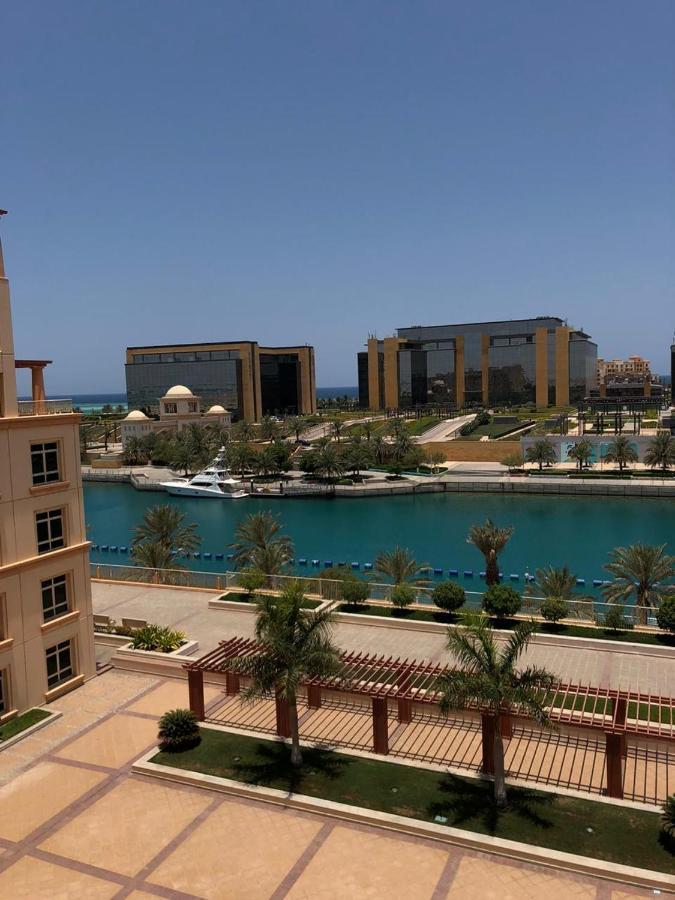 Ferienwohnung شقة مارينا البيلسان - عائلات فقط King Abdullah Economic City Exterior foto